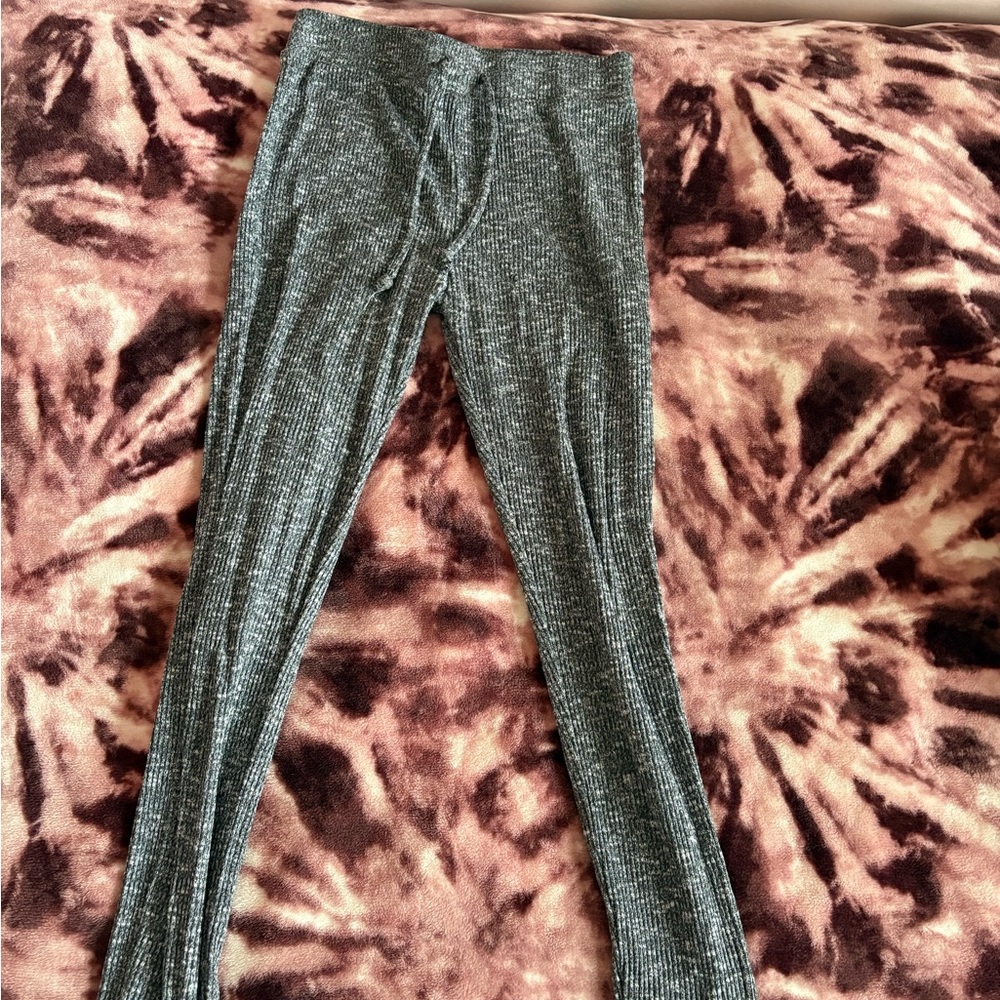 Gymshark Gray Women's Sweatpants - Picture 2 of 2